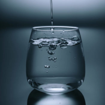 acqua alcalina ionizzata